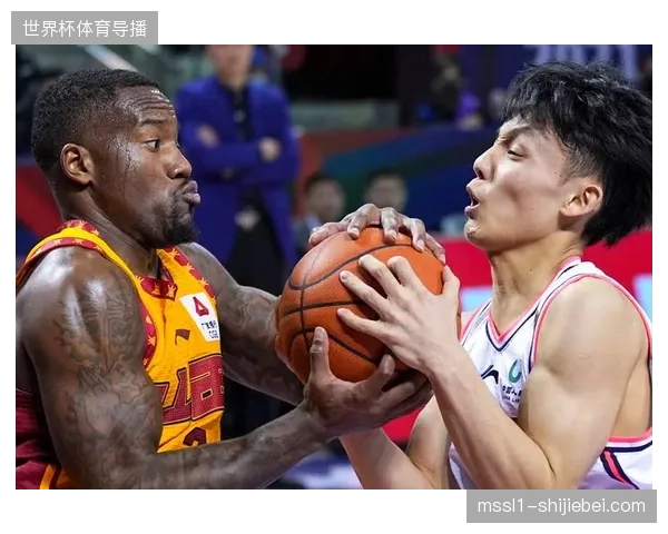 李在城将用不懈跑动串联攻防两端，其覆盖能力是韩国队执行高强度战术的关键一环
